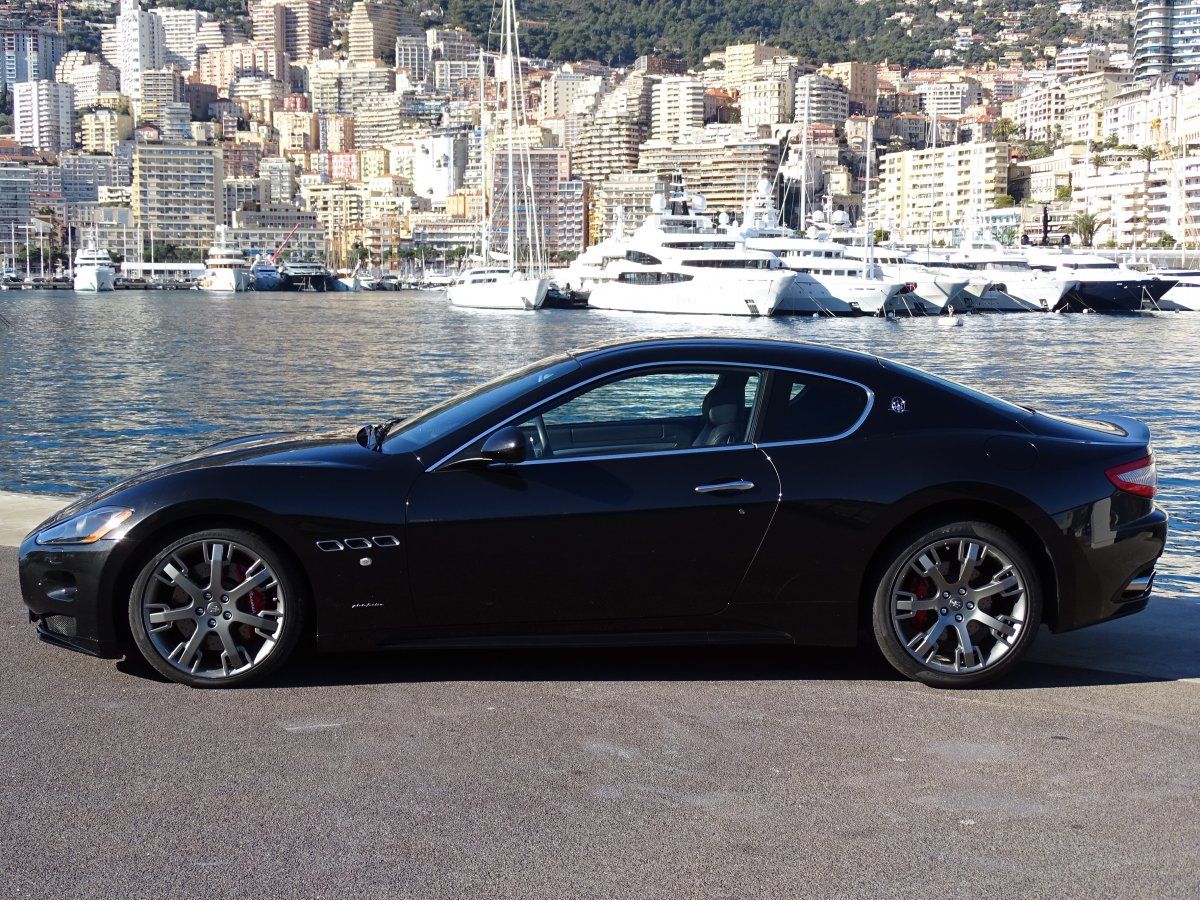 Maserati GranTurismo S V8 4.7 F1 BVR 439 CV MONACO