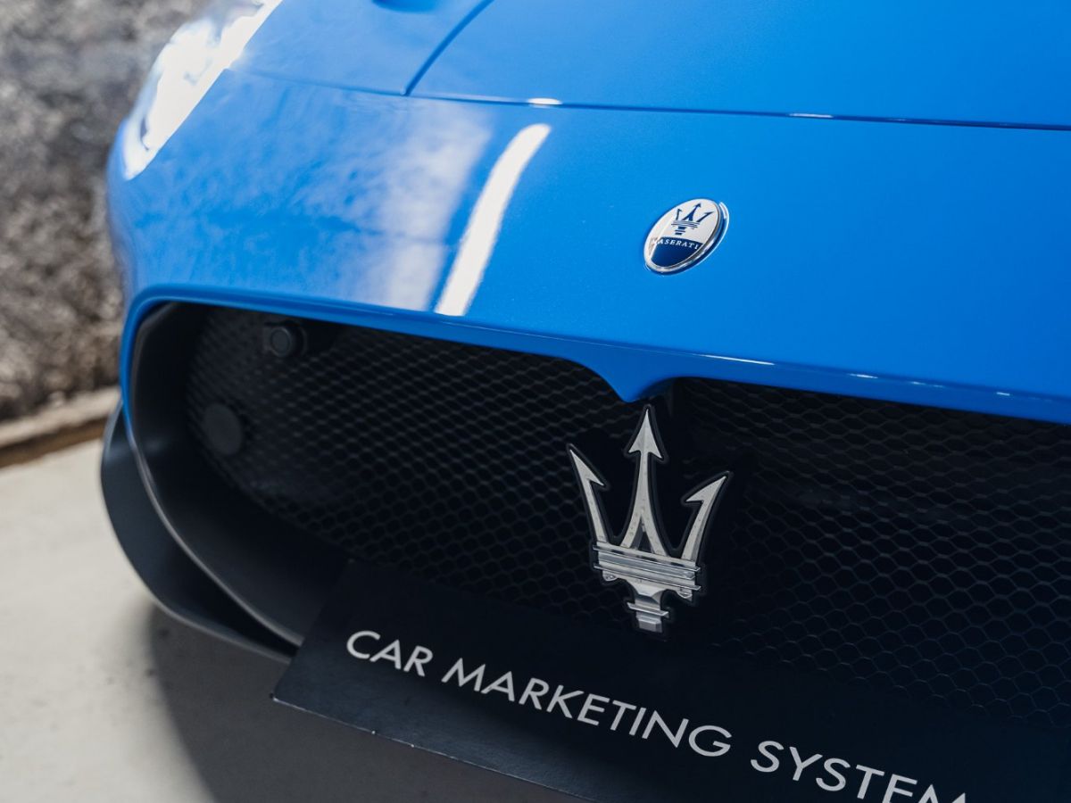 Maserati MC20 V6 3.0 630 Blu Infinito - photo 10