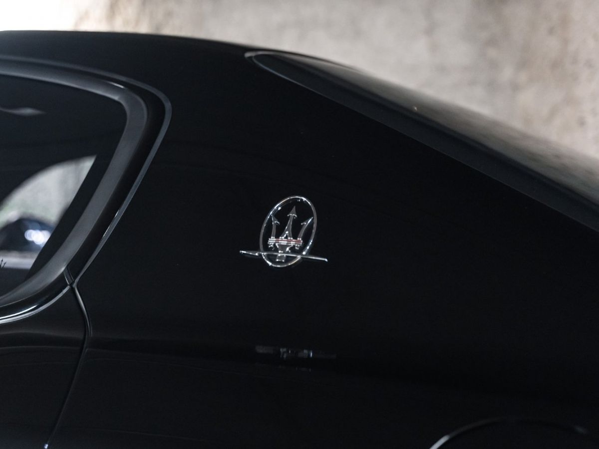 Maserati Quattroporte (V) Sport GTS V8 4.7 439 - photo 11