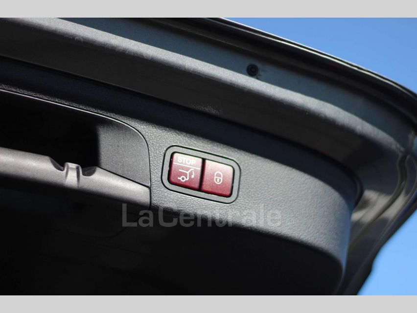 Mercedes GLE 2 II 300 D 4MATIC AMG LINE - photo 22