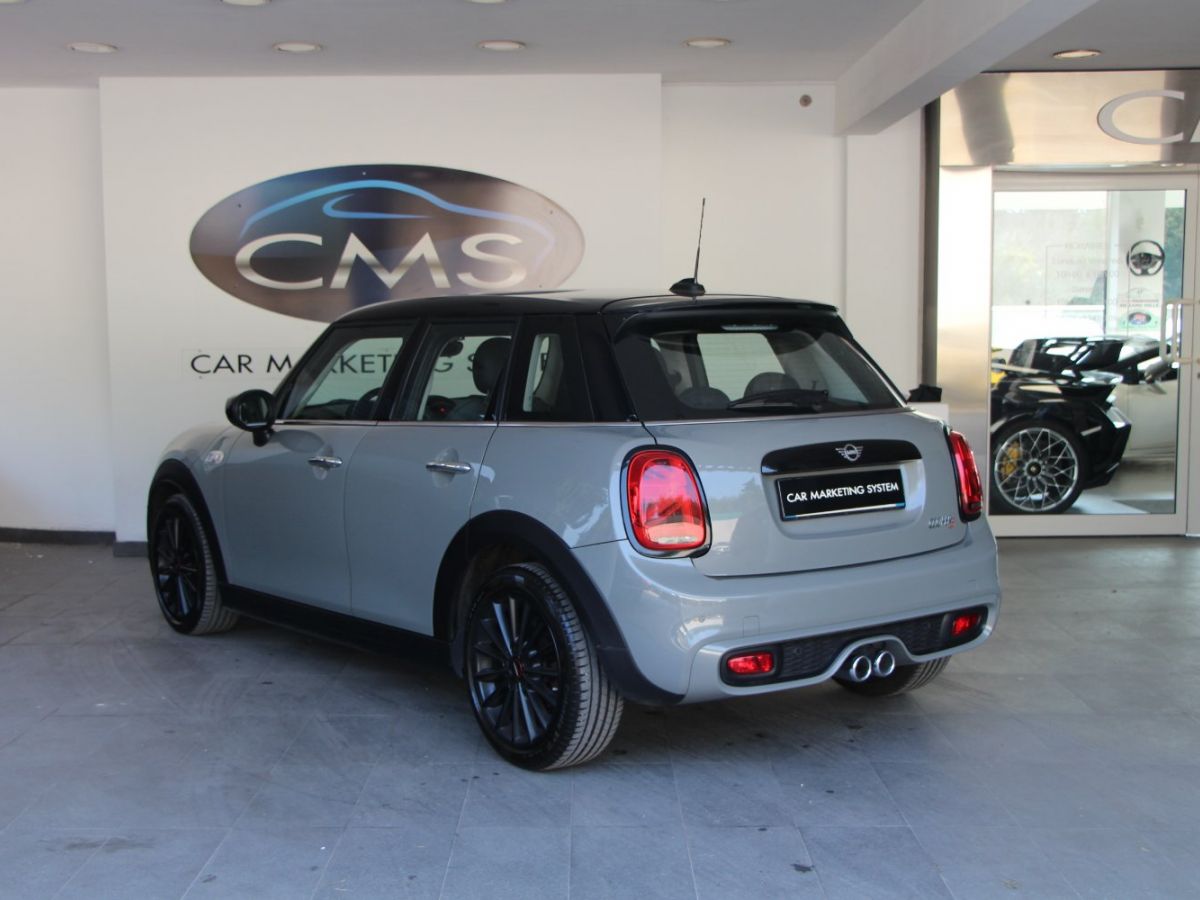 Mini Mini 5 portes F55 LCI Cooper S 178 Ch BVA7 Red Hot Chili - photo 5