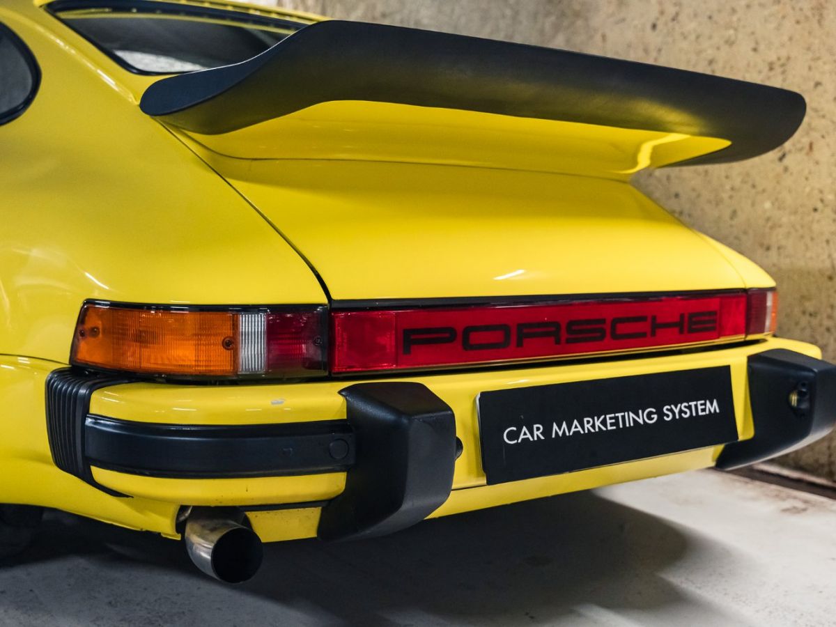 Porsche 911 2,7 Light Yellow - photo 16