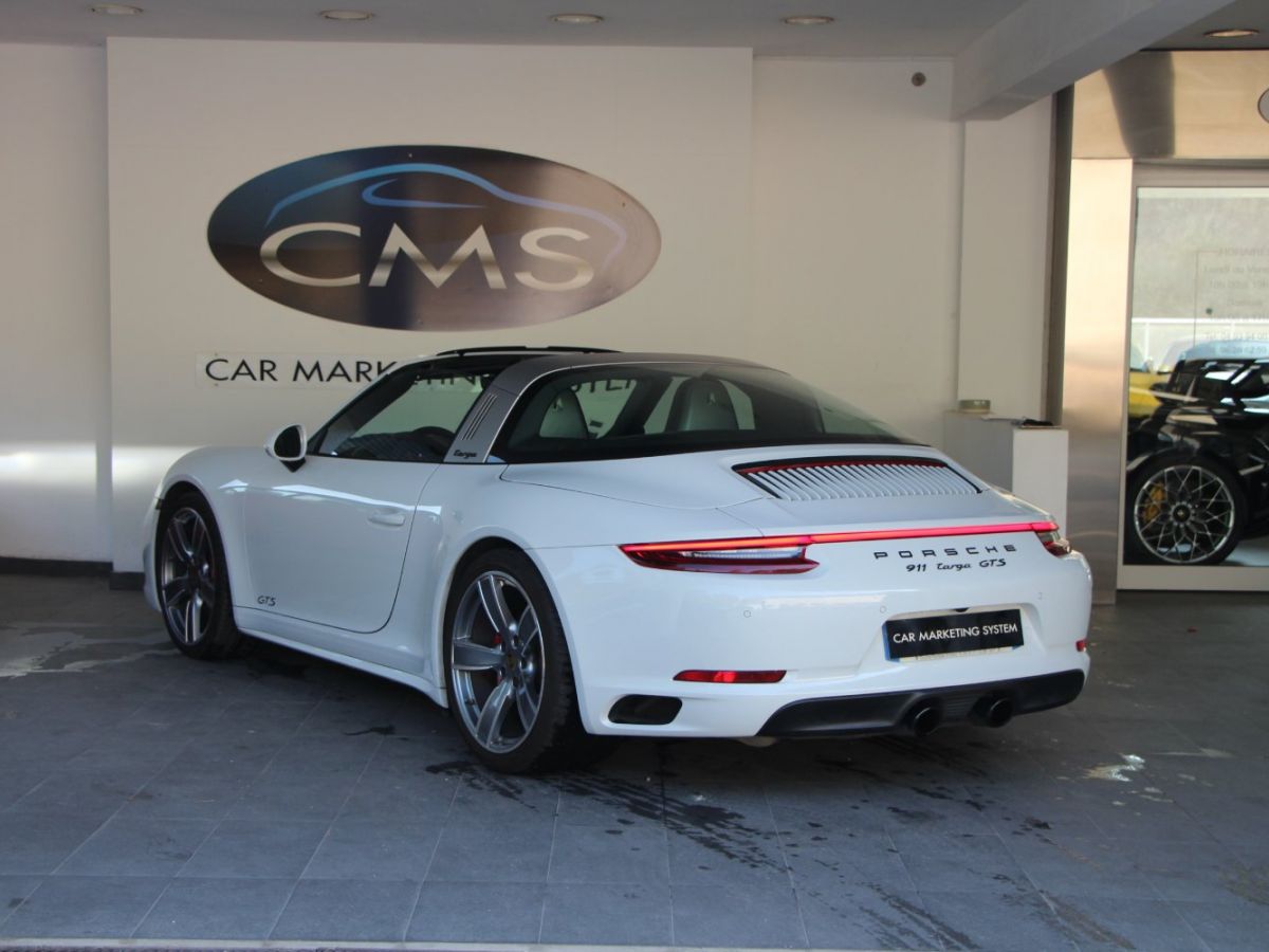 Porsche 911 991 (2) TARGA 4 GTS 3.0 450 PDK - photo 4