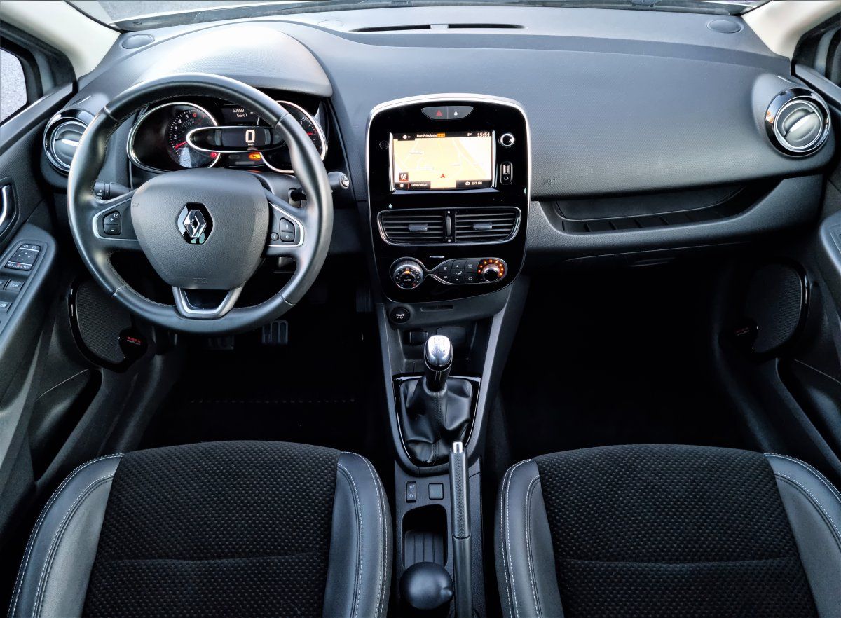 Renault Clio 0.9 TCe 90 CV Intense GRIS - 17