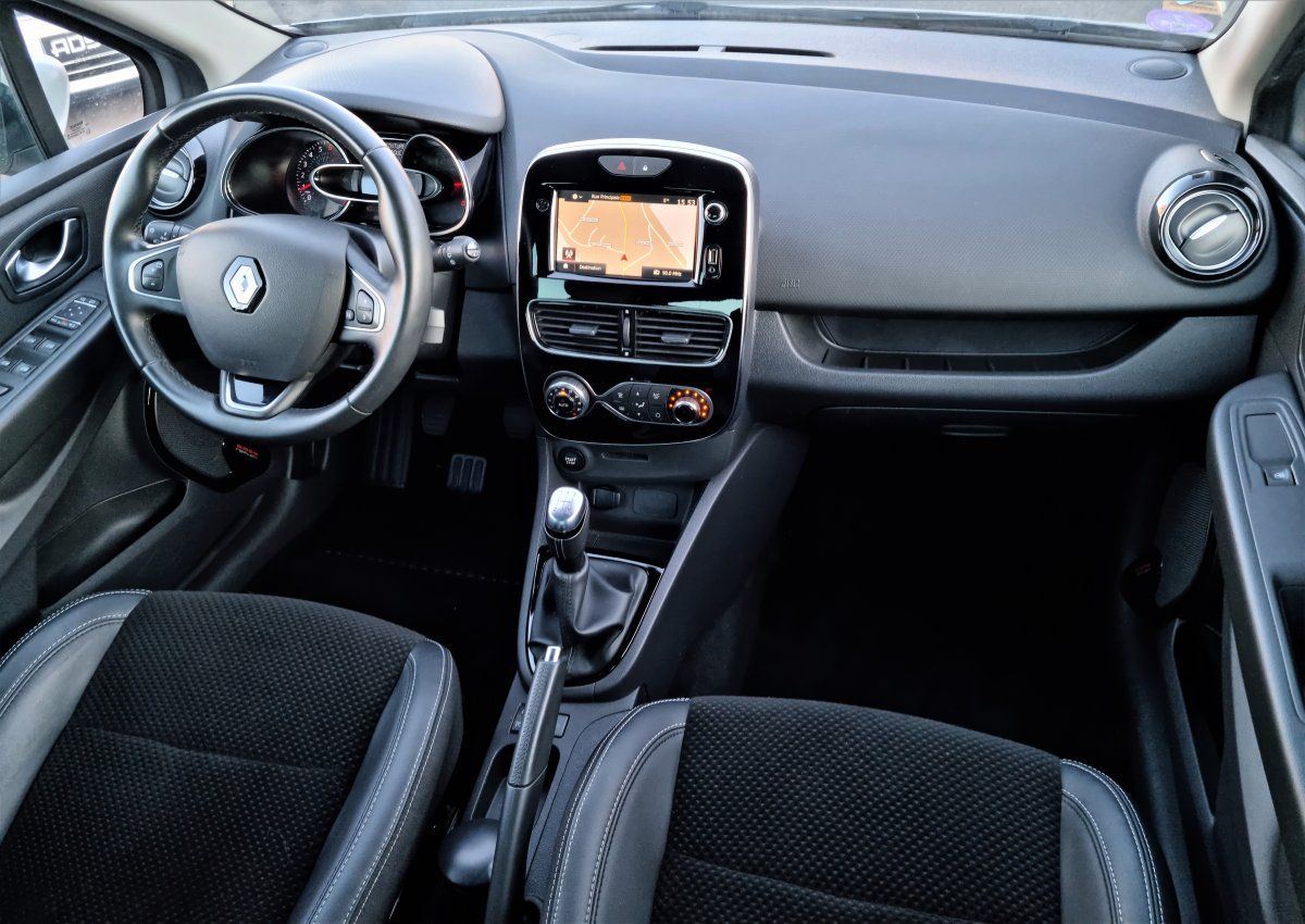 Renault Clio 0.9 TCe 90 CV Intense GRIS - 24