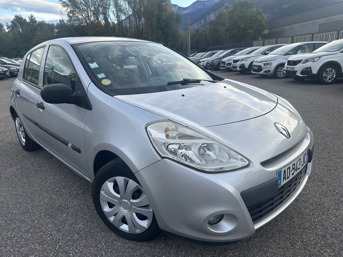 Renault Clio III Authentique 1.5 dCi 70ch