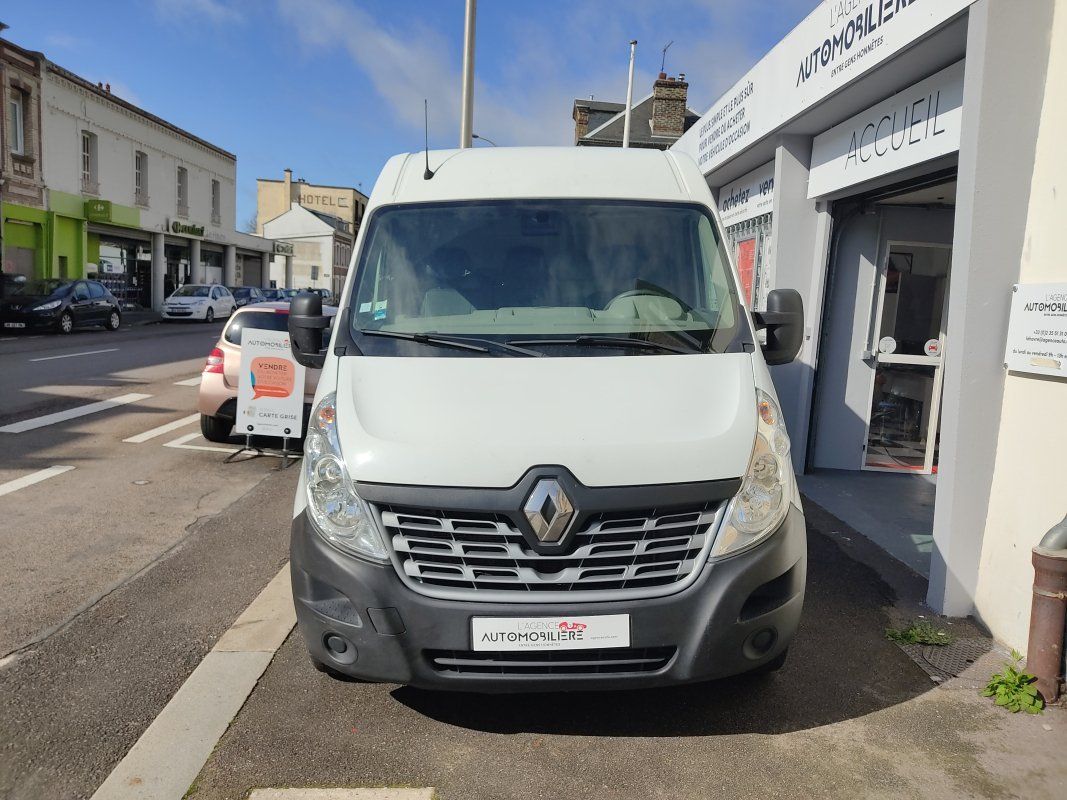 Vehiculo comercial Renault Master Otro III Traction Fourgon L2H2 F3300 2.3  dCi 16V FAP 125 cv blanc occasion - LE HAVRE, Seine Maritime 76 - n°5173295