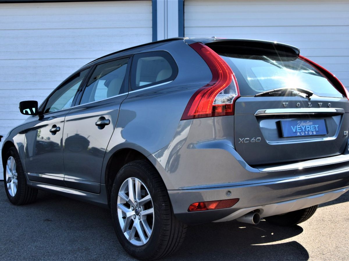 Annonce Volvo xc60 (2) d3 150 momentum 2015 DIESEL occasion - Brienne le  chateau - Aube 10