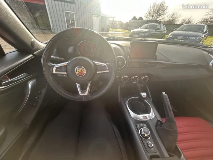 Abarth 124 Spider 1.4 MultiAir 140 ch Gris - 13