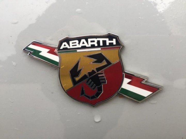 Abarth 500 1.4 TURBO T-JET 135CV BVM5     Essence GRIS MAT - 6