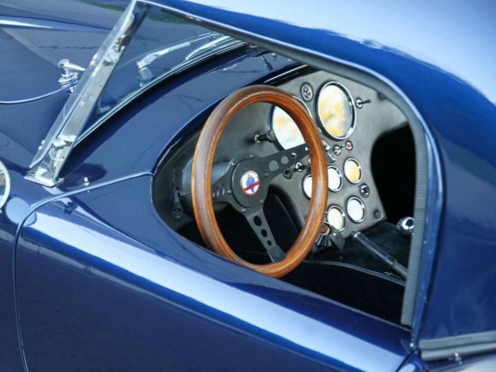 AC Cobra Dax 427 V8 3.5 Rover Bleu Métallisé - 20