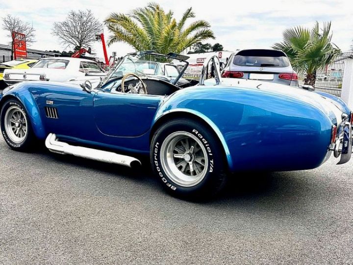 AC Cobra REPLICA 427 7.0L V8 BVM4 Bleu Azur Métallisé - 6