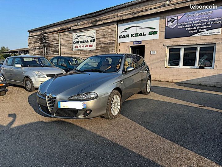 Alfa Romeo 147 1.6 120CH SELECTIVE 5P Beige - 1