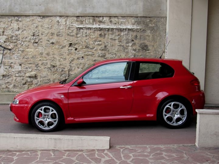 Alfa Romeo 147 GTA Rouge - 2