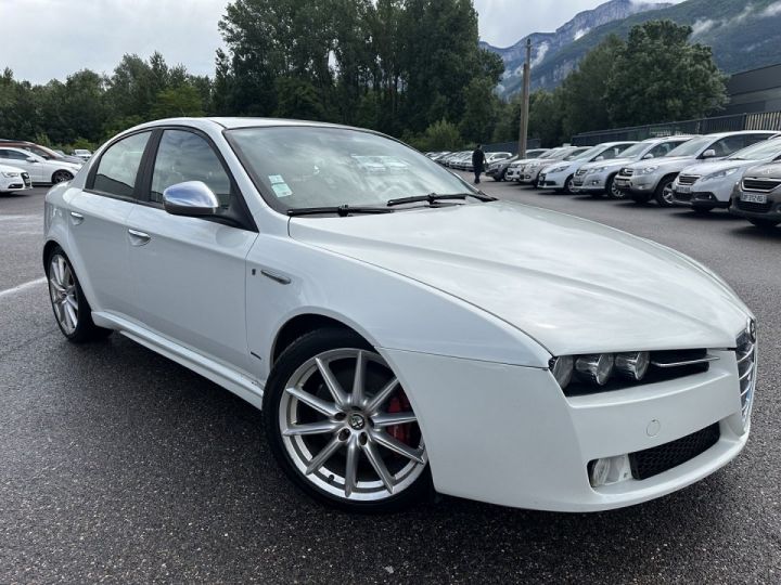 Alfa Romeo 159 1.9 JTD150 16V DISTINCTIVE Blanc - 2