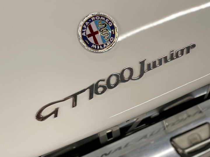 Alfa Romeo 1600 GT JUNIOR COUPE BERTONE Blanc - 12