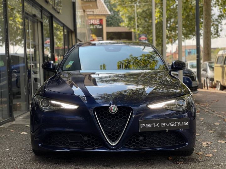 Alfa Romeo Giulia 2.2 JTD 180CH LUSSO AT8 Bleu - 2