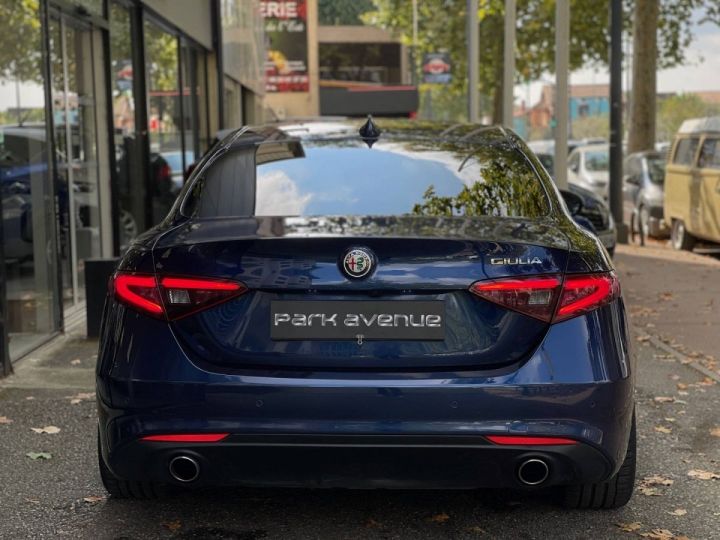 Alfa Romeo Giulia 2.2 JTD 180CH LUSSO AT8 Bleu - 7