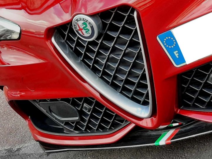 Alfa Romeo Giulia 2.9 AT8 510 CV QUADRIFOGLIO Rosso Competizione - 8