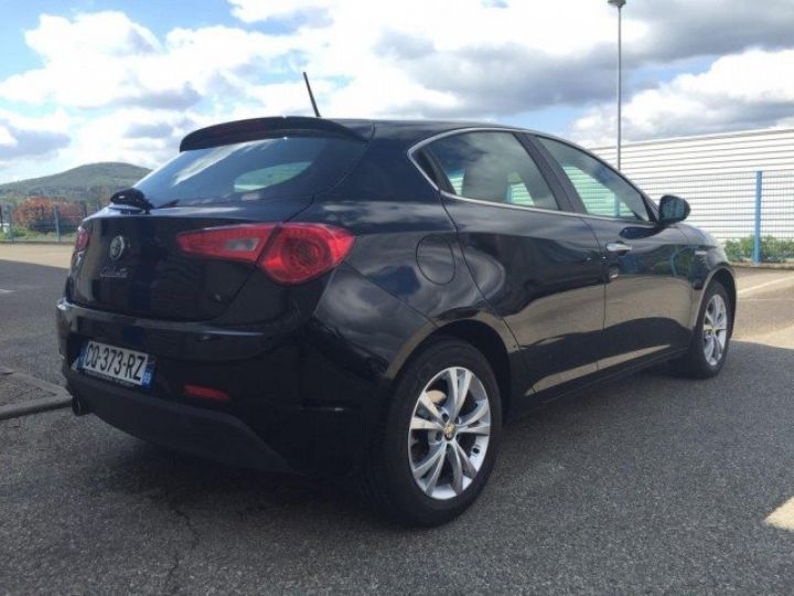 Alfa Romeo Giulietta 1.6 JTD 105CV DISTINCTIVE BV6     Diesel NOIR - 13