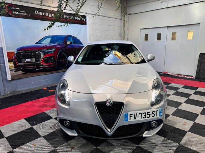 Alfa Romeo Giulietta 1.6 JTDM 120CH STOP&START Gris - 1