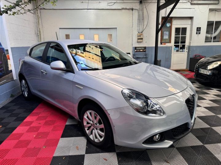 Alfa Romeo Giulietta 1.6 JTDM 120CH STOP&START Gris - 2