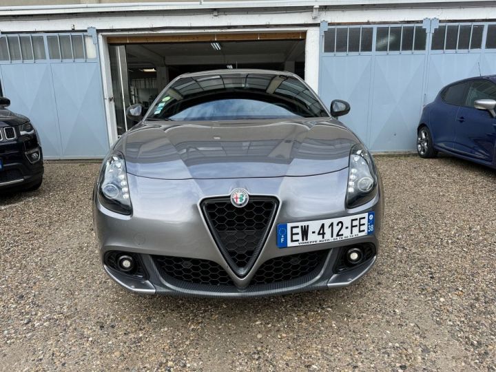 Alfa Romeo Giulietta 2.0 JTDM 150CH LUSSO STOP&START/ CRITERE 2 / CREDIT / Gris F - 2
