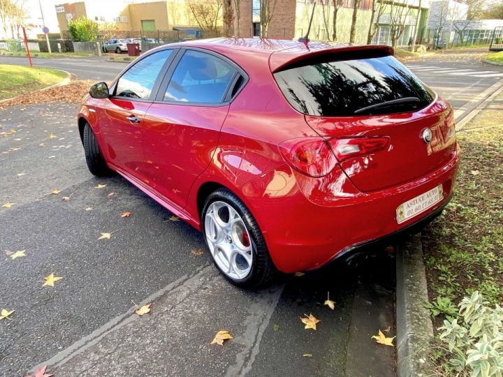 Alfa Romeo Giulietta 2.0 JTDM 170CH VELOCE STOP&START TCT Rouge - 7