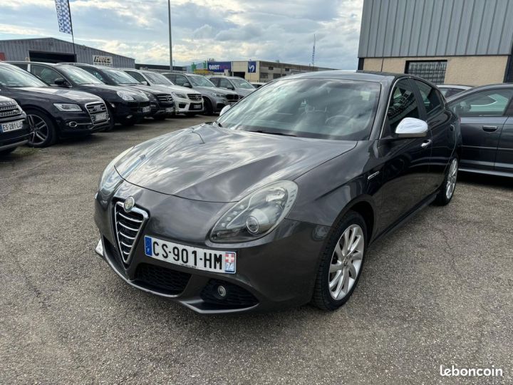 Alfa Romeo Giulietta 2.0jtdm 140 ch collezione Gris - 2