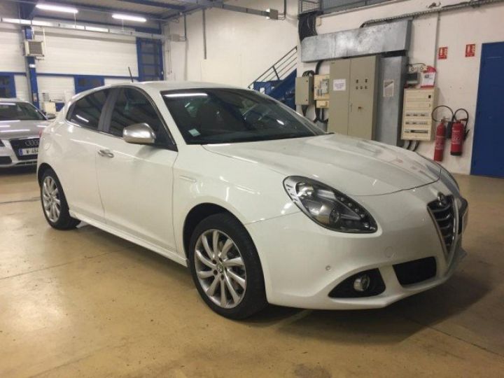 Alfa Romeo Giulietta GIULETTA EXCLUSIVE 2.0 JTD 150cv      Diesel BLANCHE - 1