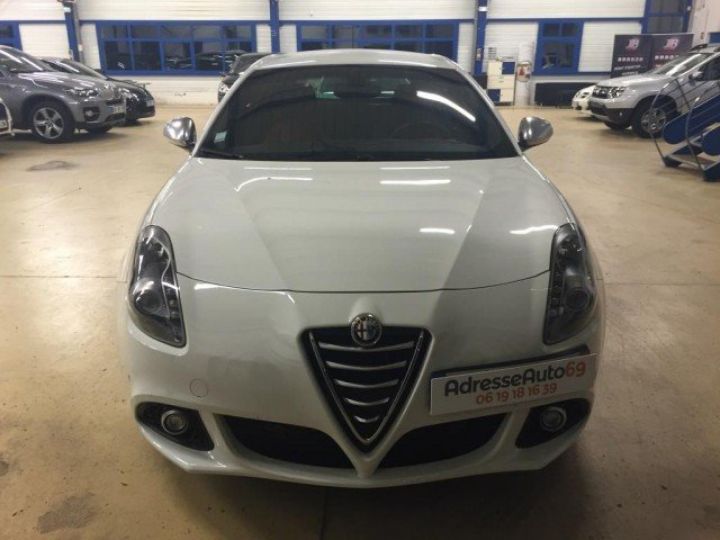 Alfa Romeo Giulietta GIULETTA EXCLUSIVE 2.0 JTD 150cv      Diesel BLANCHE - 2