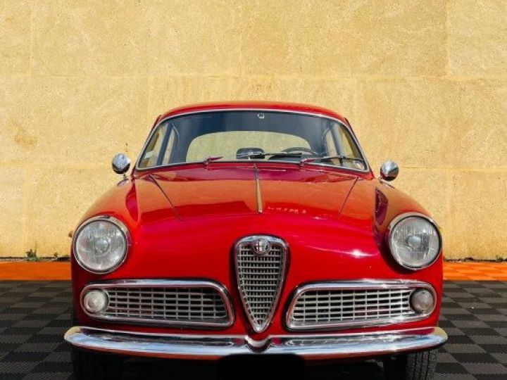 Alfa Romeo Giulietta SPRINT 1300 Rouge - 2
