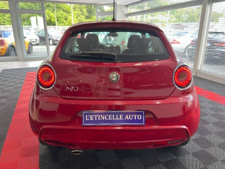 Alfa Romeo Mito 1.3 JTDm 85 Start et Stop Distinctive Rouge - 9