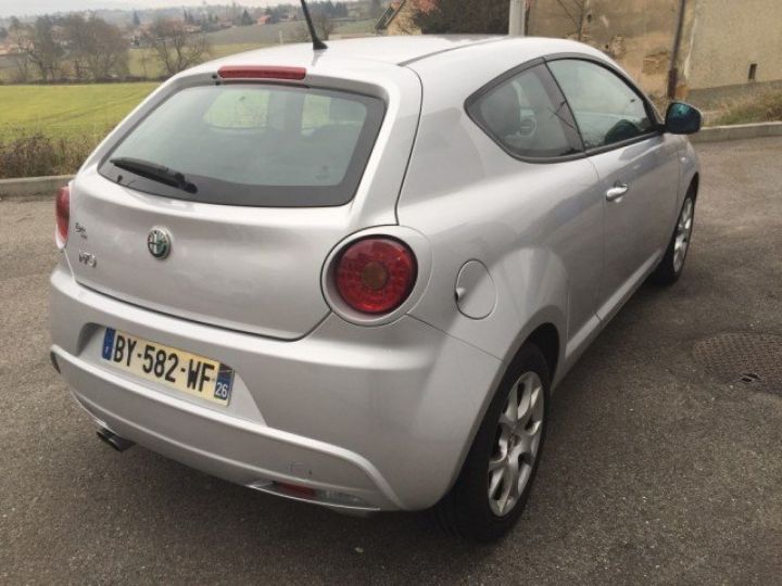 Alfa Romeo Mito 1.4 TJET 155      Essence GRIS METAL - 13