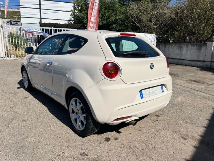 Alfa Romeo Mito roméo 1.3 jtd 90 cv Blanc Occasion - 3