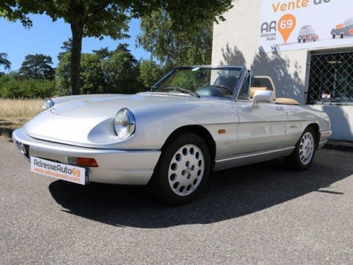 Alfa Romeo Spider 2.0i 126CV      Essence GRIS METAL - 3