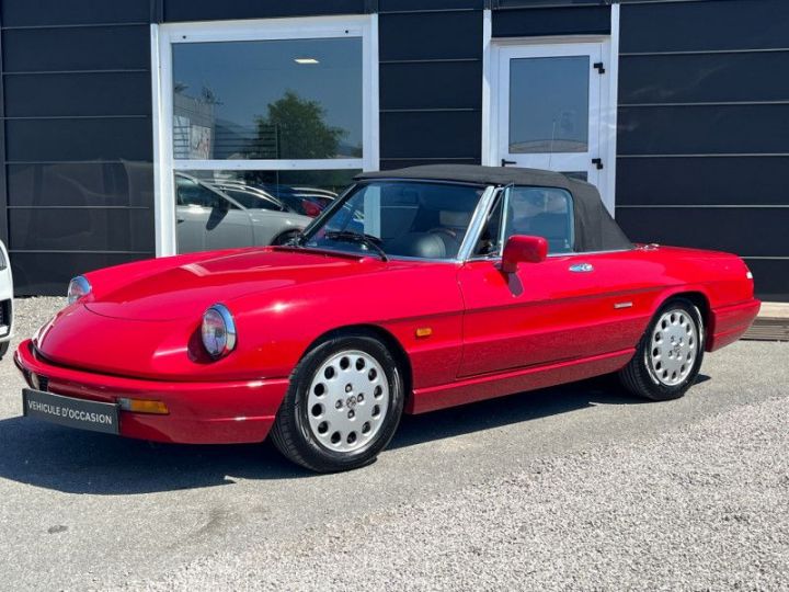 Alfa Romeo Spider 2000 Rouge - 2