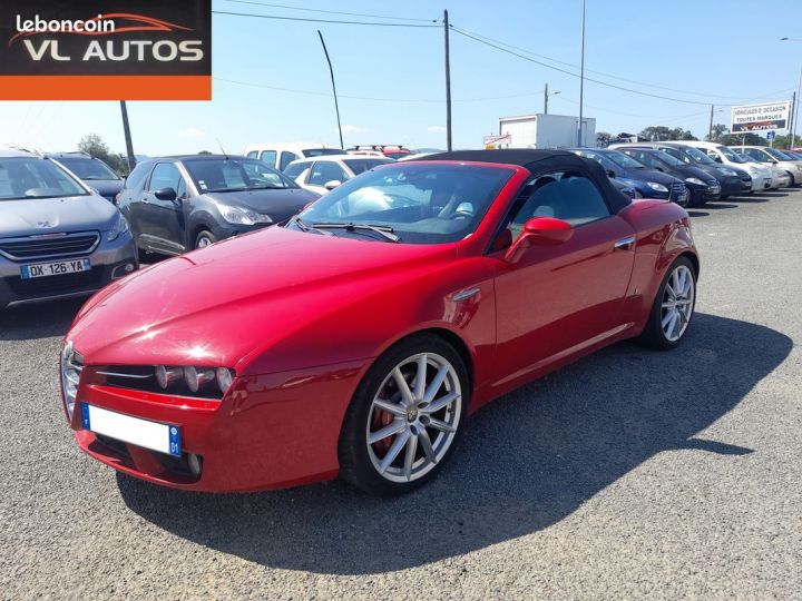 Alfa Romeo Spider Roméo Cabriolet 3.2 l V6 JTS Q4 En l'état pour professionnel Rouge - 2