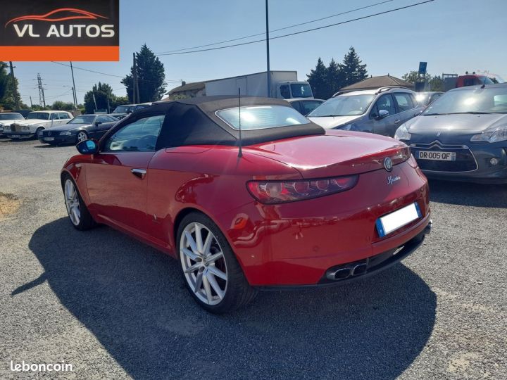 Alfa Romeo Spider Roméo Cabriolet 3.2 l V6 JTS Q4 En l'état pour professionnel Rouge - 4