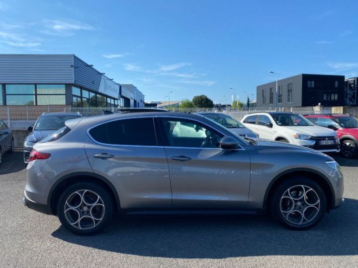 Alfa Romeo Stelvio 2.2 DIESEL 210CH LUSSO Q4 AT8 Gris - 3