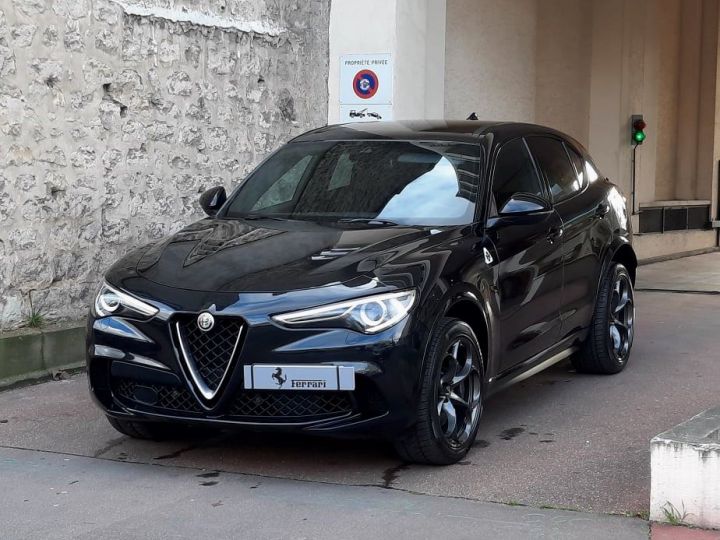 Alfa Romeo Stelvio 510CV QUADRIFOGLIO Noir - 1