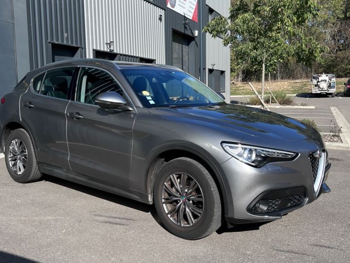 Alfa Romeo Stelvio Alfa-Romeo Stelvio Q4 - LOA 394 euros par mois - 210 ch - finition LUSSO Vendu