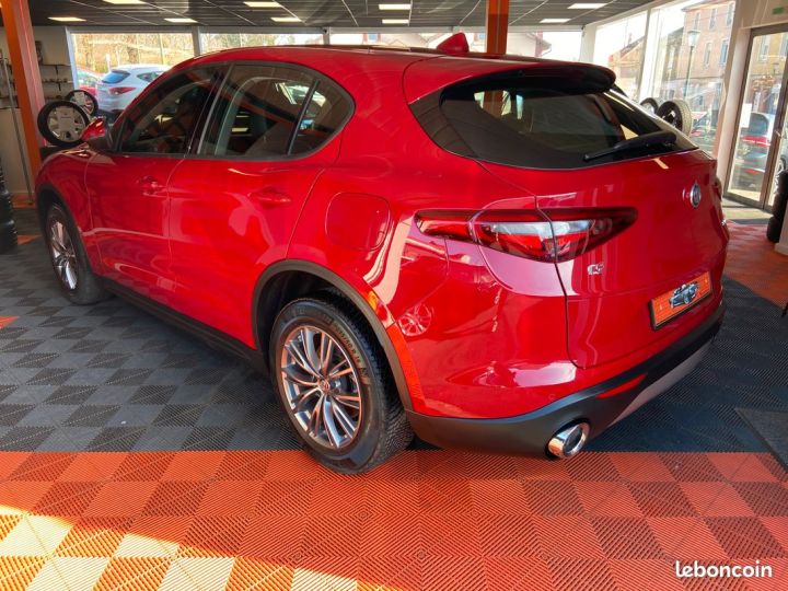 Alfa Romeo Stelvio Q4 BVA 2.0T 16V 200 cv Garantie 12 mois  - 2