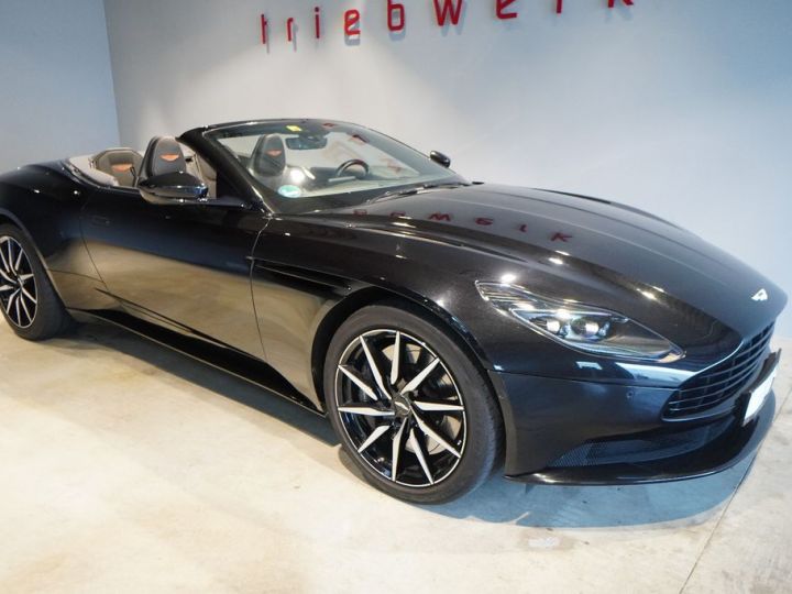 Aston Martin DB11 4.0 V8 Volante 510 1èreM 360° Garantie 12 Mois Prémium Noire - 13