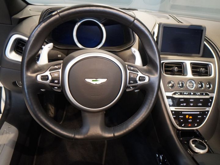 Aston Martin DB11 4.0 V8 Volante 510 1èreM 360° Garantie 12 Mois Prémium Blanche - 10