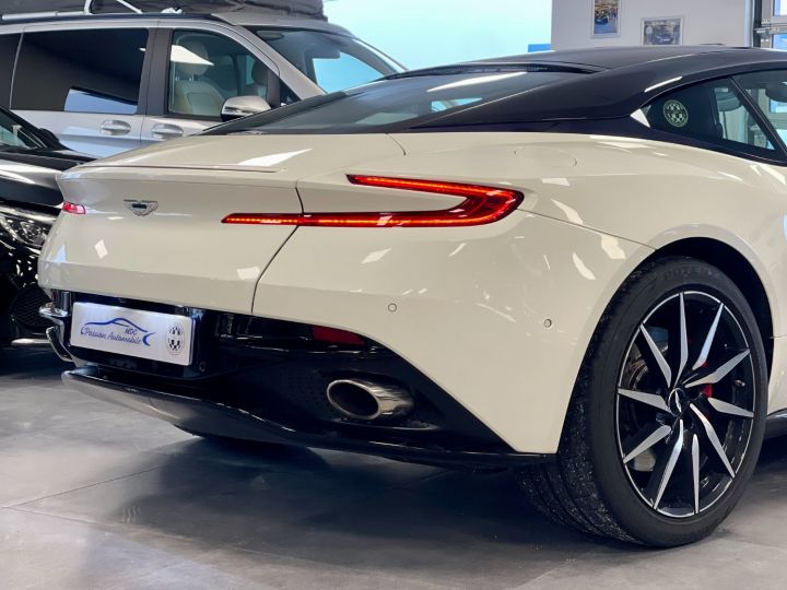 Aston Martin DB11 5.3 V12 Blanc nacré - 9