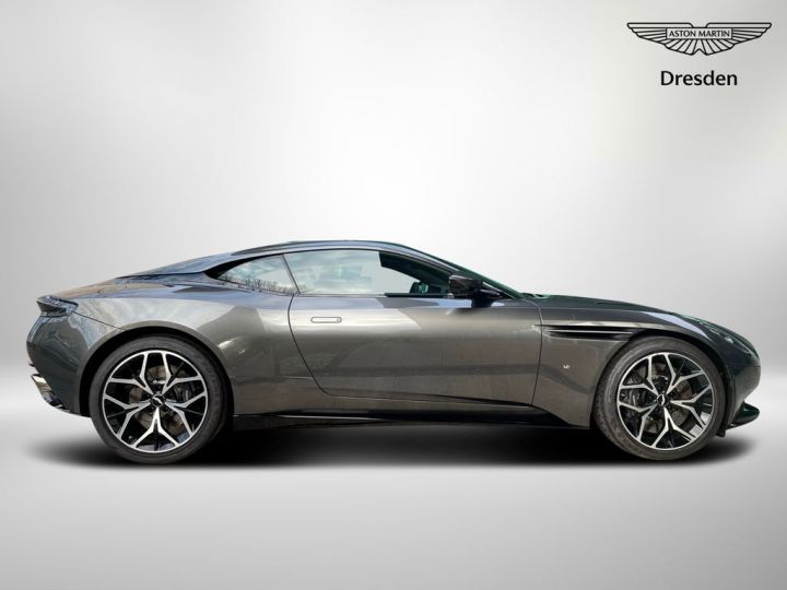 Aston Martin DB11 V12 5.2 608HP / B&O / 360° / JA 20 / Garantie 12 mois Prémium Grise - 17