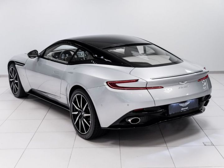 Aston Martin DB11 V12 5.2 608HP Launch Edition / B&O / 360° / JA 20 / Garantie 12 mois Prémium Argent - 3