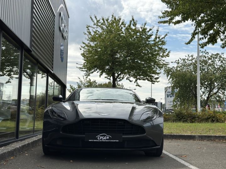 Aston Martin DB11 V8 4.0 510cv gris antracythe métal - 2