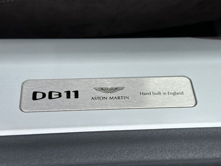 Aston Martin DB11 V8 4.0 510cv gris antracythe métal - 10